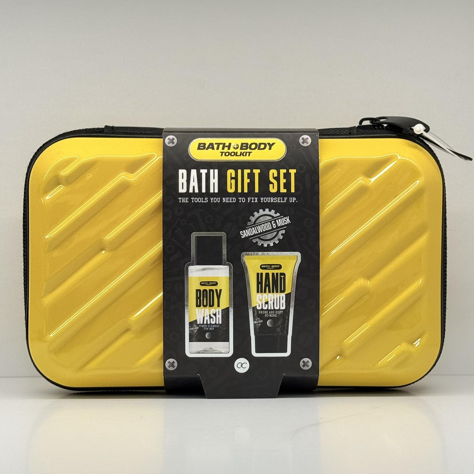 Travel set BATH+BODY σε σκληρό τσαντάκι ταξιδίου